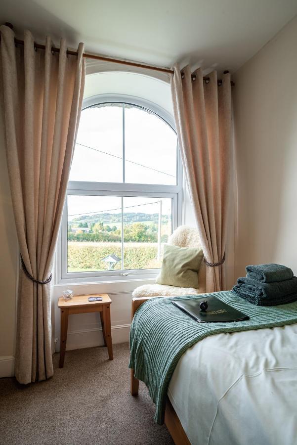 Hotel The Cedars Builth Wells Exteriér fotografie
