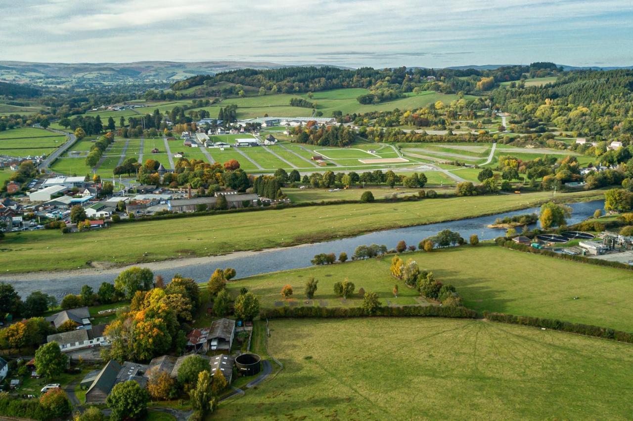 Hotel The Cedars Builth Wells Exteriér fotografie